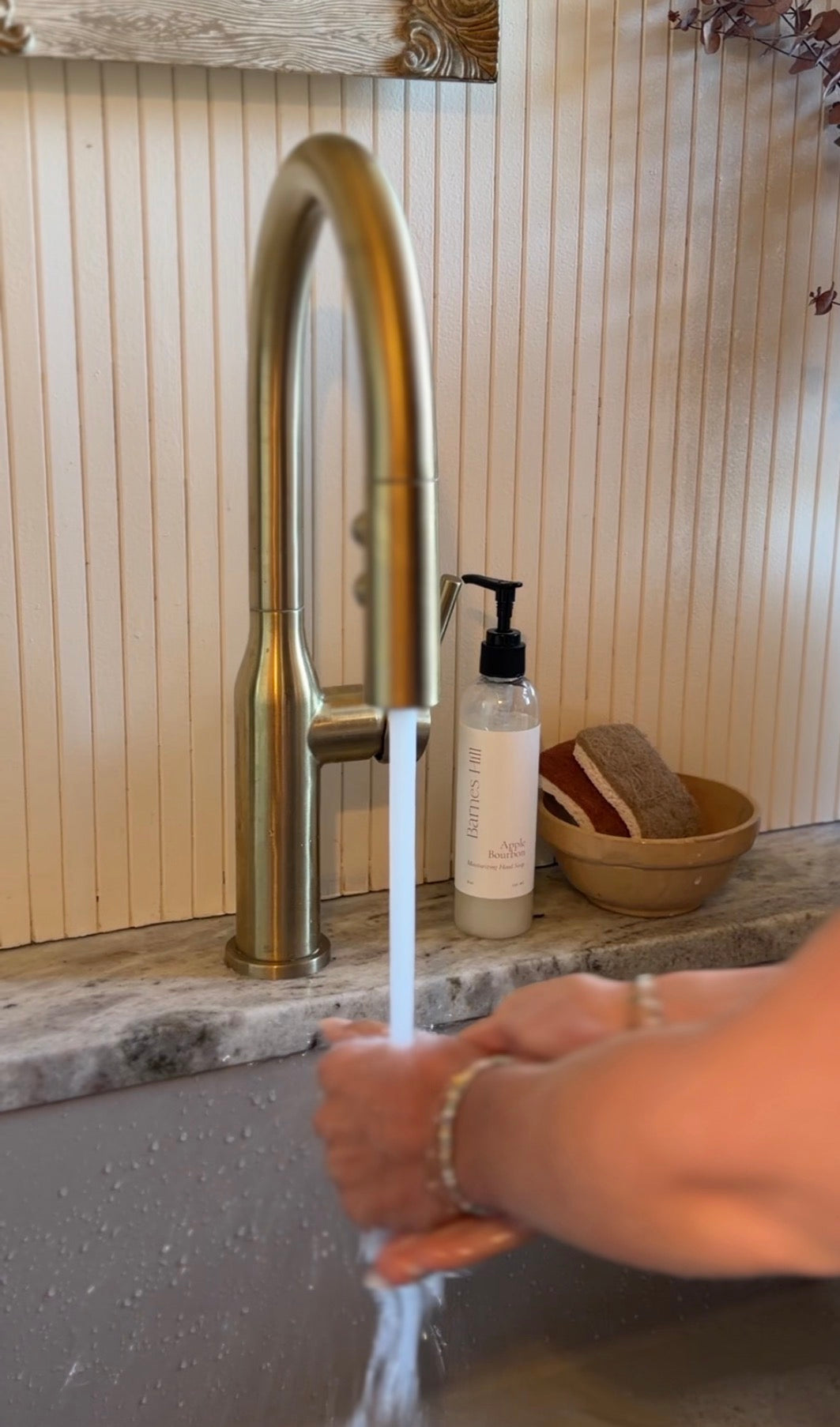 Apple Bourbon Moisturizing Hand Soap